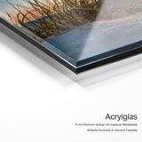 Ahrenshoop Sand – Qualitätsdetail Acrylglas: 6 mm Premium-Aufbau mit massiver Metallplatte, brillante Kontraste und intensive Farbtiefe