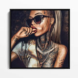 Tätowierte sexy Frau Wandbild mit schwarzem bilderrahmen