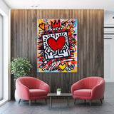 Buntes Gemälde wo 2 Menschen gemeinsam ein Herz tragen