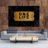 Leinwandbild mit einem goldenen Ticket auf schwarzen Marmorhintergrund, auf dem Ticket steht One LIfe Make it Count
