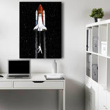 Mensch hängt an einem Seil und wird vom Space Shuttle ins All geflogen, Leinwand