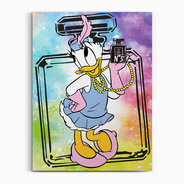 Daisy Duck mit Coco Chanel Parfüm 
