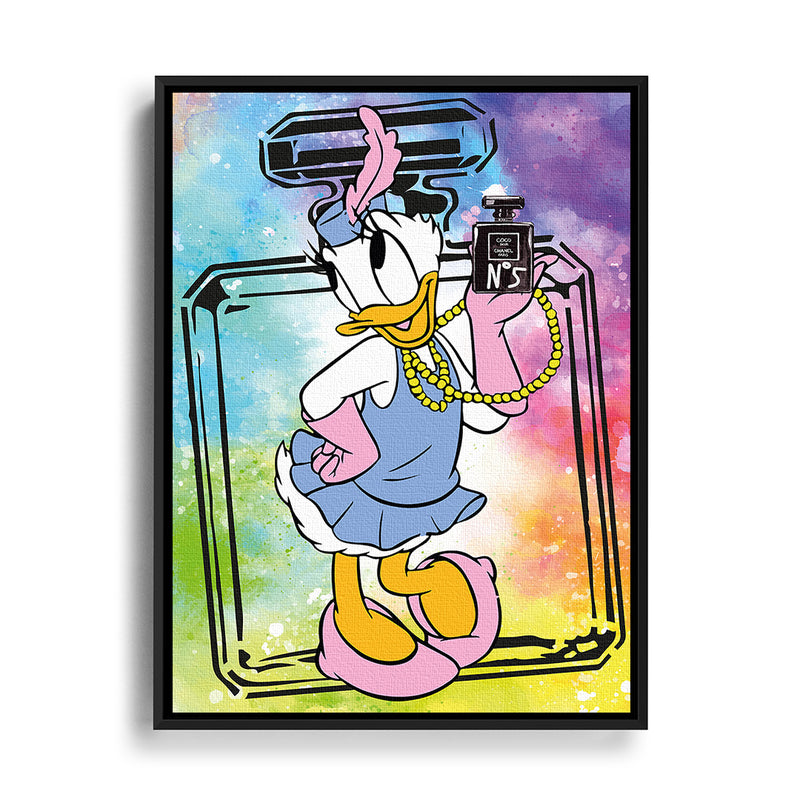 Daisy Duck mit Coco Chanel Parfüm 