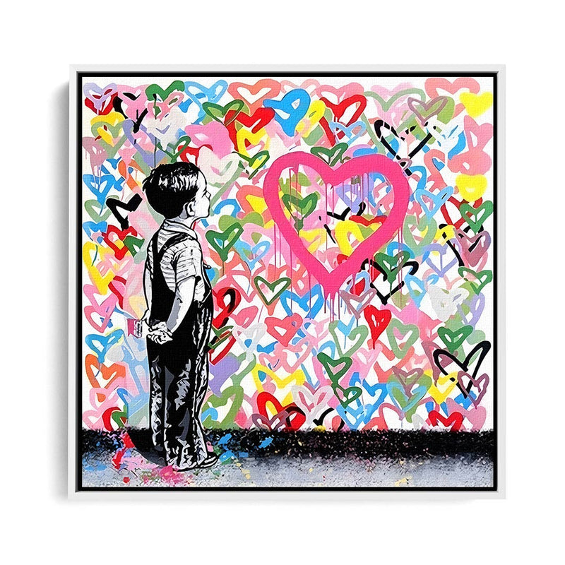 Wandbild Kind mal mit Farbe viele bunte Herzen an eine Wand