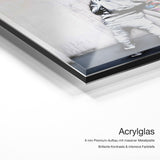 Hinter dem Vorhang – Acrylglas Qualitätsdetail mit 6 mm Premium-Aufbau, massiver Metallplatte und intensiver Farbtiefe