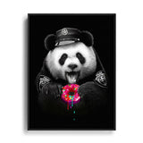 Panda im Polizei Kostüm