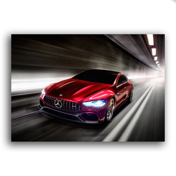 roter Mercedes Benz AMG fährt mit Topspeed durch Tunnel